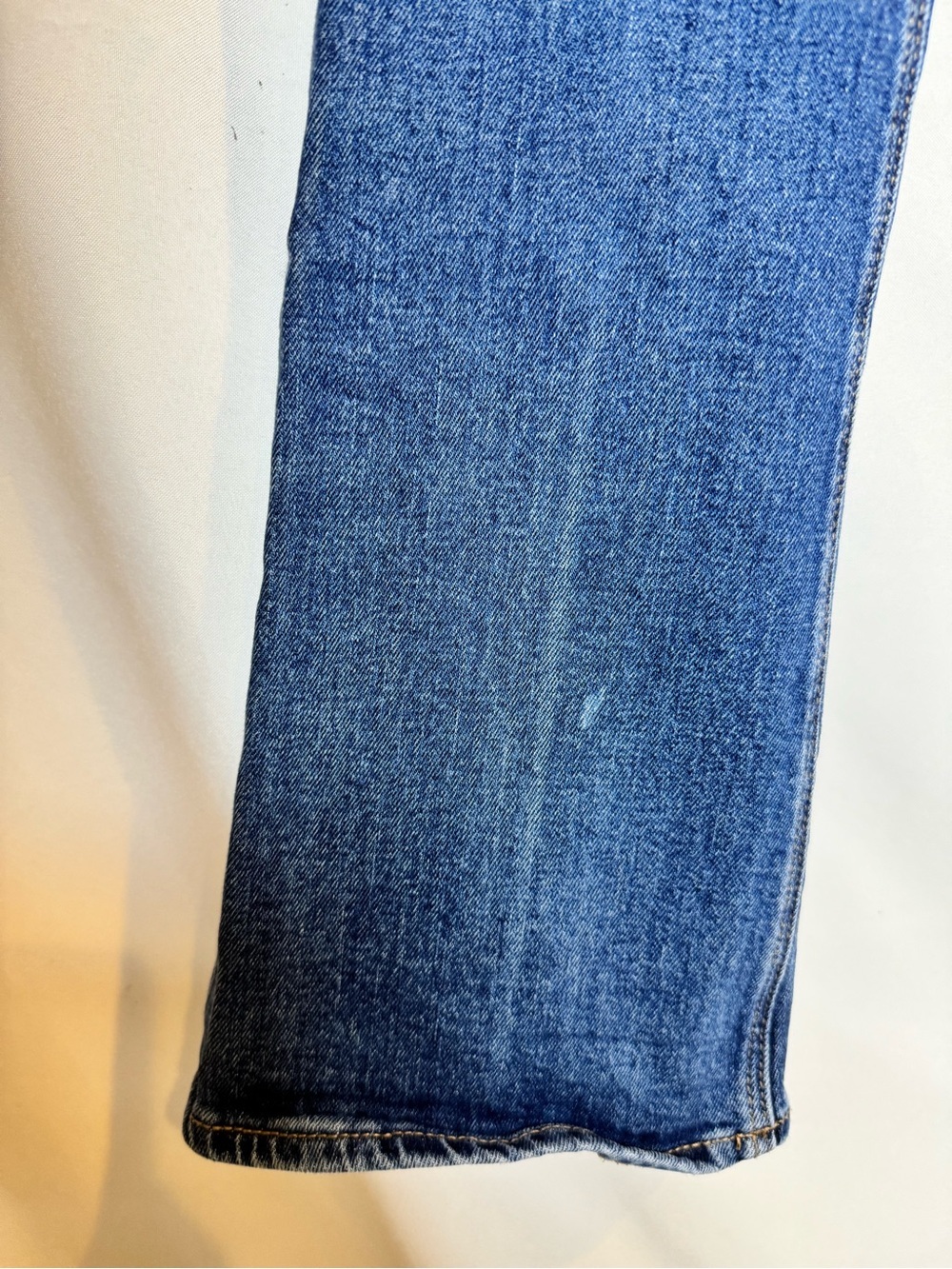 Old Navy Extra High Rise Flare Jeans 2 - Picture 2 of 4